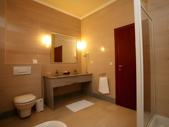 Bathroom 4, Grand Hotel Palladium Santa Eulalia del Rio, Baleares