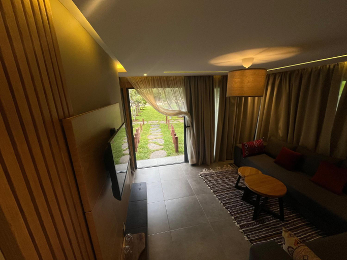 Others 4, Riad Bella Montana, Sefrou