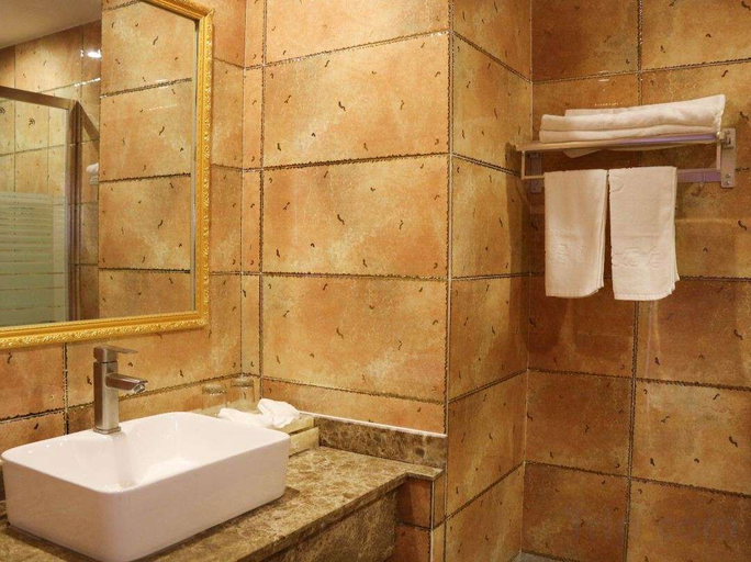 Bathroom 3, Sheng Chang Hotel, Vientiane