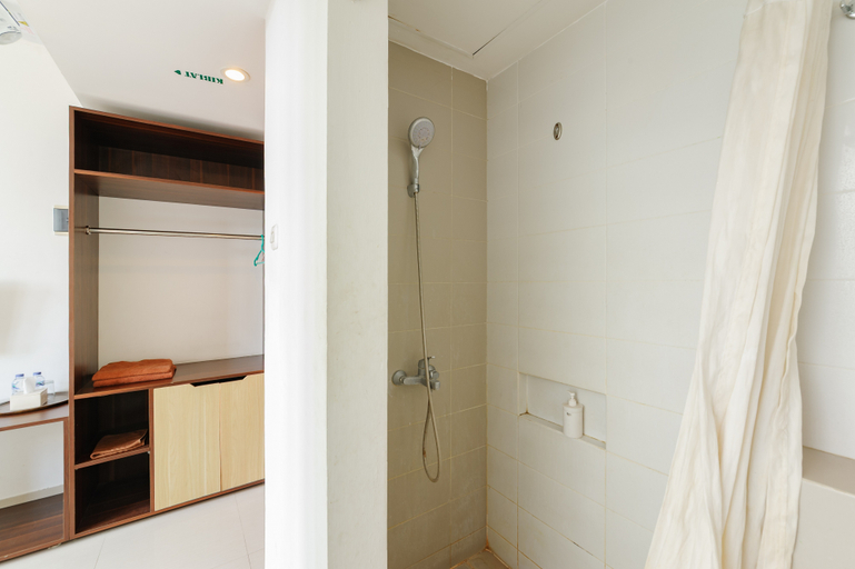 Bathroom 3, RedDoorz @ Bali Kepundung Denpasar, Denpasar