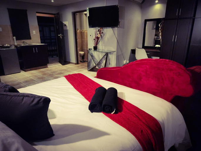 Bedroom 3, Bains Game Lodge, Mangaung