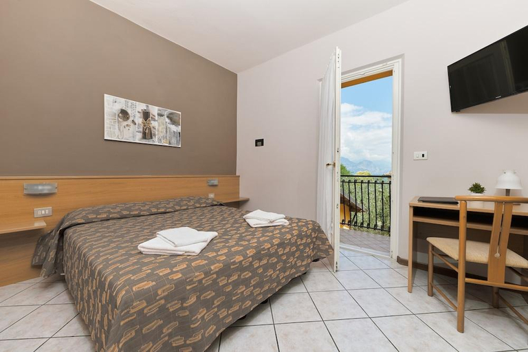 Bedroom 3, Albergo Del Garda, Verona
