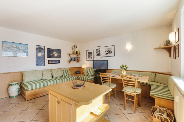 Room 4, Jardins d Androsace 3 me Tage, Haute-Savoie