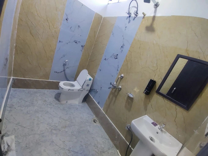 Bathroom 3, Friendship Inn Hotel & Resorts, Uttarkashi