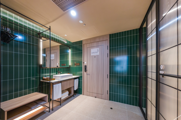 Bathroom 3, Orange Hotel Jiujiang Railway Station, Jiujiang