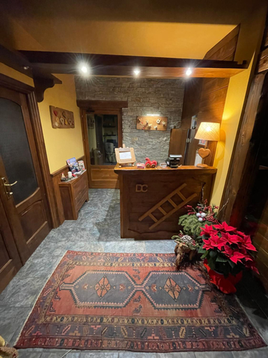 Public Area, Aparthotel Foyer d'antan SUITE con caminetto hammam o vasca idromassaggio, Aosta