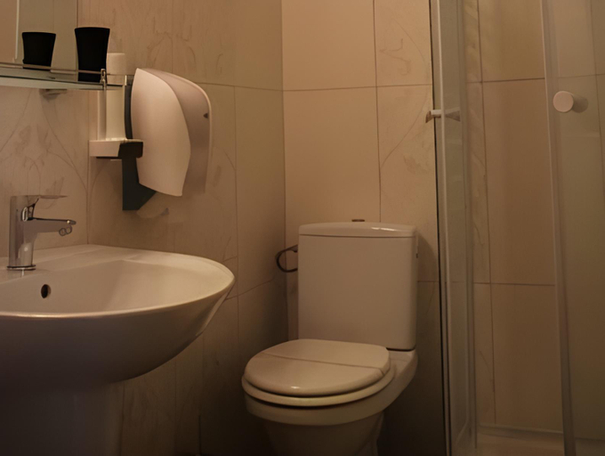 Bathroom 4, Hotel Szeifert, Sovata