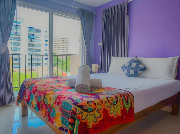 Bedroom 2, Patumnak Beach Guesthouse, Pattaya