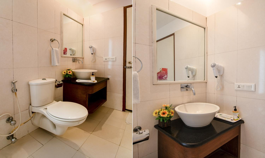 Bathroom 4, Cabana, Delhi