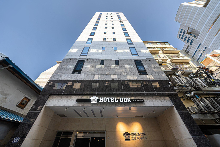 Exterior & Views 2, DDK Hotel, Jung
