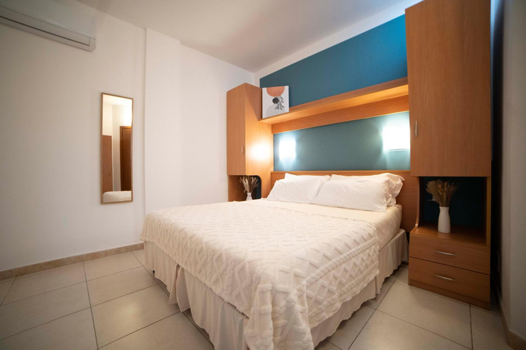 Bedroom 3, Ferienwohnung ulivo mit Pool und Privatstrand -1, Foggia