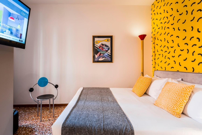Bedroom 3, Design Club Collection, Bologna