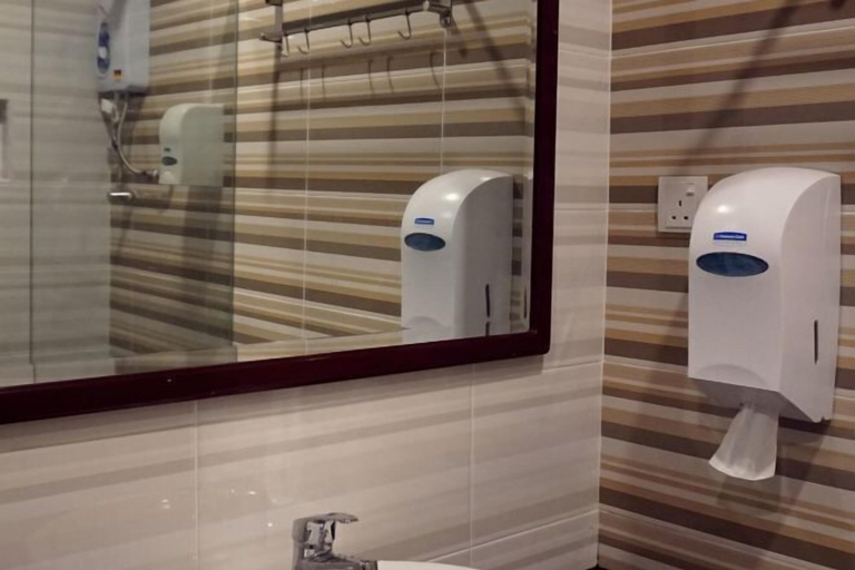 Bathroom 4, HOTEL KRISTAL SERI ISKANDAR, Perak Tengah