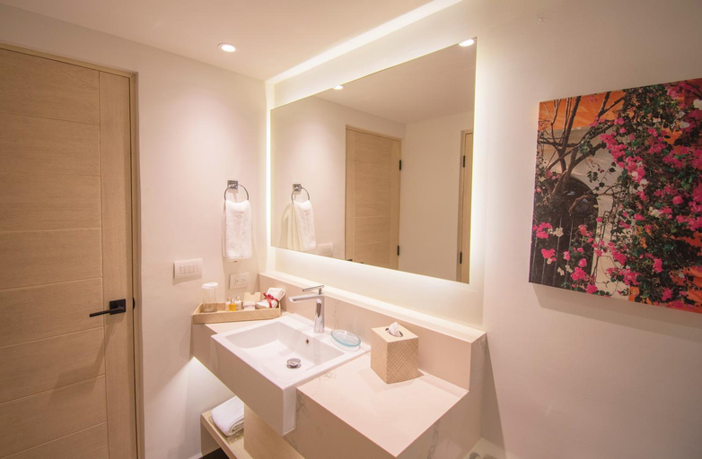 Bathroom 4, PUEBLO BONITO MAZATLAN - ALL INCLUSIVE, Mazatlán