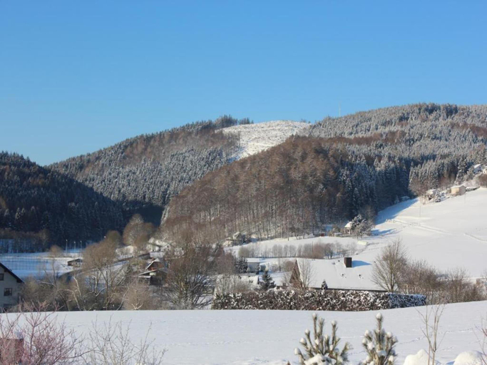Others 5, Stilvolle Wohnung in Madfeld mit eigener Terrasse, Hochsauerlandkreis