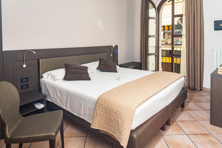 Bedroom 2, Le Torri - Castiglione Falletto, Cuneo
