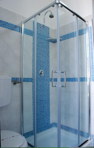 Bathroom 5, Hotel del Centro, Palermo
