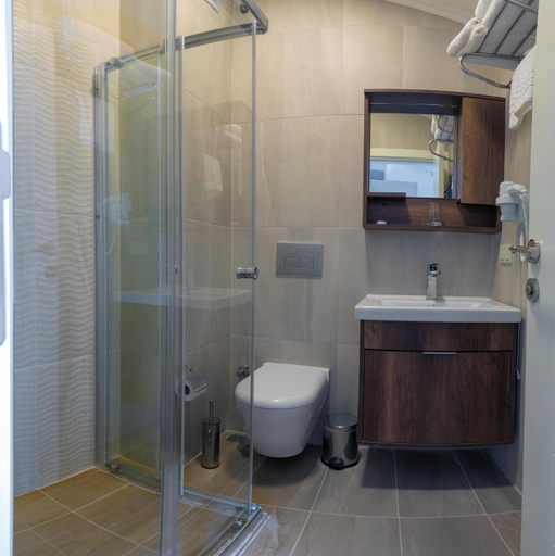 Bathroom 5, Joy Suites, Şişli