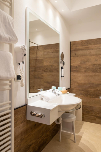 Bathroom 4, Il Piccolo Dolomiti Resort, Trento