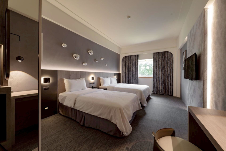 Bedroom 3, Haifu Garden Hotel, Kinmen