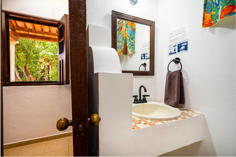 Bathroom 4, Hotel Casa de las Flores, Cozumel