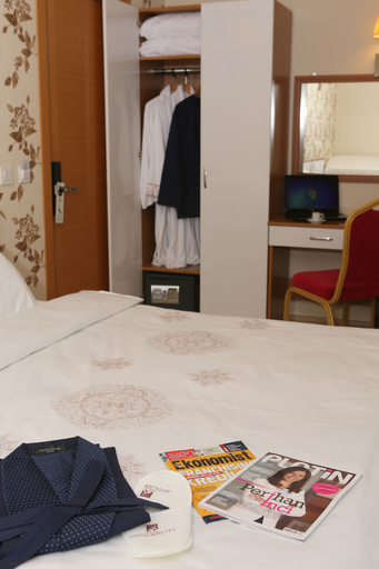 Bedroom 4, Hotel Avcilar City, Avcılar