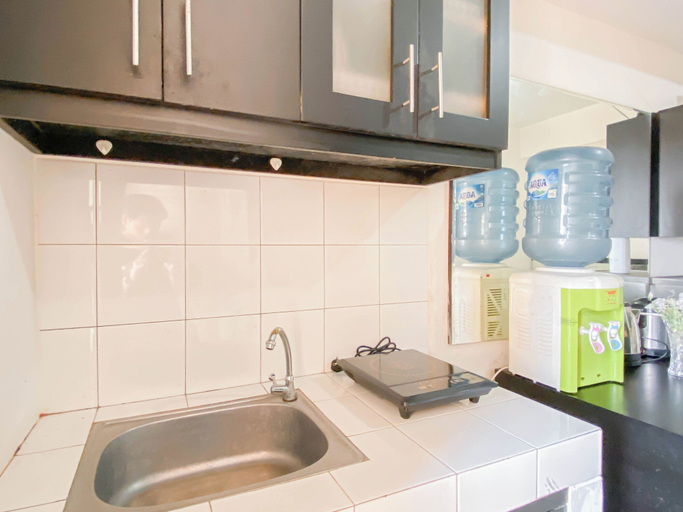 Private kitchen 5, Minimalist Studio Apartment At Margonda Residence 2, Depok