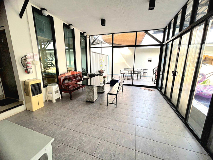 5, Sunshine Life Pattaya Poolvilla, Bang Lamung
