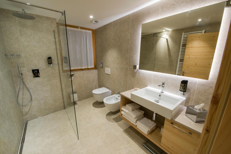 Bathroom 4, Active Hotel Monte Giner, Trento