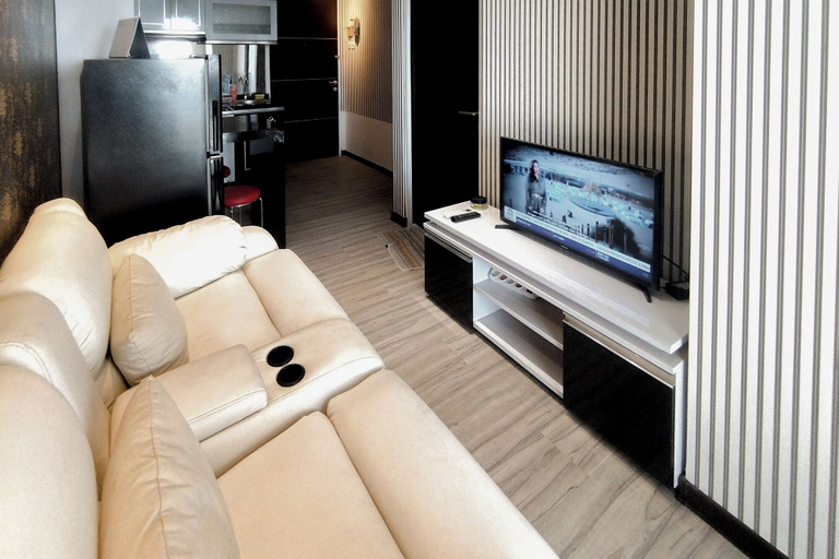Living area 3, Monochromatic Modern 1Br At Tamansari Prospero Sidoarjo Apartment, Sidoarjo