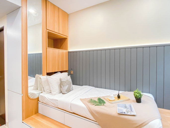 Room 2, Chic And Cozy Studio At Apartment Transpark Cibubur, Depok