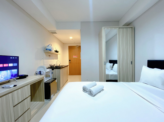 Room 4, Good Choice And Cozy Studio At Tamansari Iswara Apartment, Bekasi