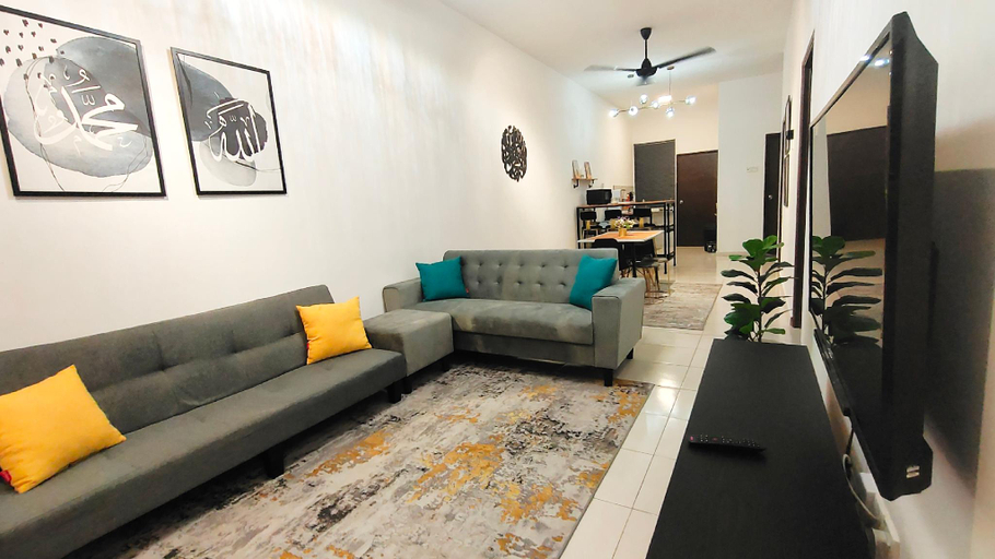 Others 3, RumahPasang@Teluk Kemang Fully Aircond Muslim Only, Port Dickson