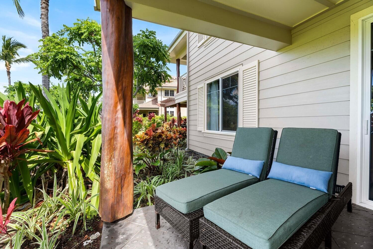 Terrace/patio 2, Family & Couples' Waikoloa Escape - Concierge, Pools & A-bay Beach Fun - Vrkcv, Hawaii