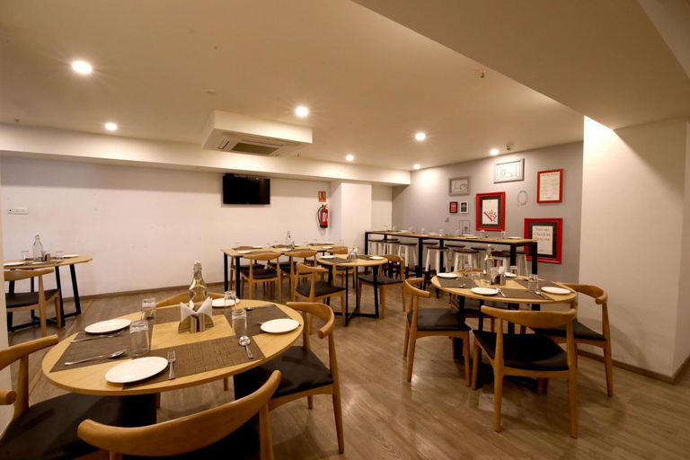 Food & Drinks 5, CRAYON HOTELS, Gandhinagar