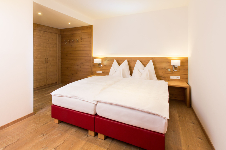 Bedroom 3, Schwarzer Adler, Landeck