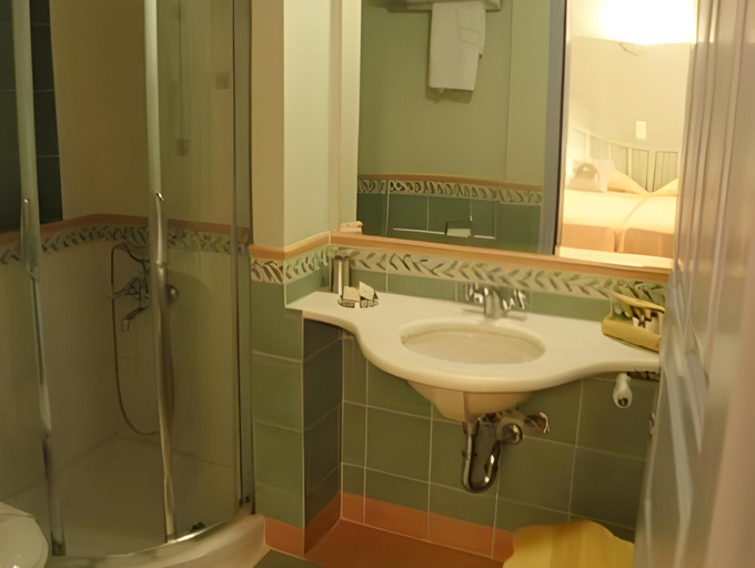 Bathroom 4, Kyriaki Guesthouse Suites, Central Greece