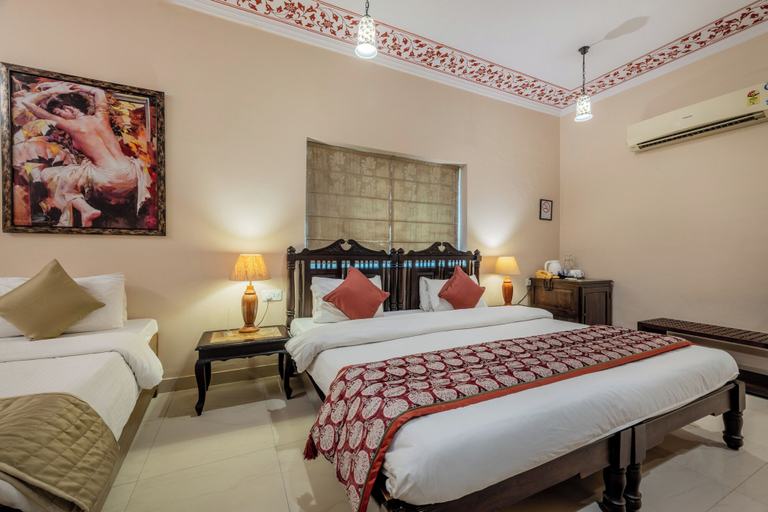 Bedroom 2, Suryaa Villa - A City Centre Hotel, Jaipur