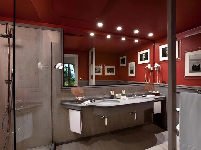 Bathroom 5, Grand Hotel Baia Verde, Catania