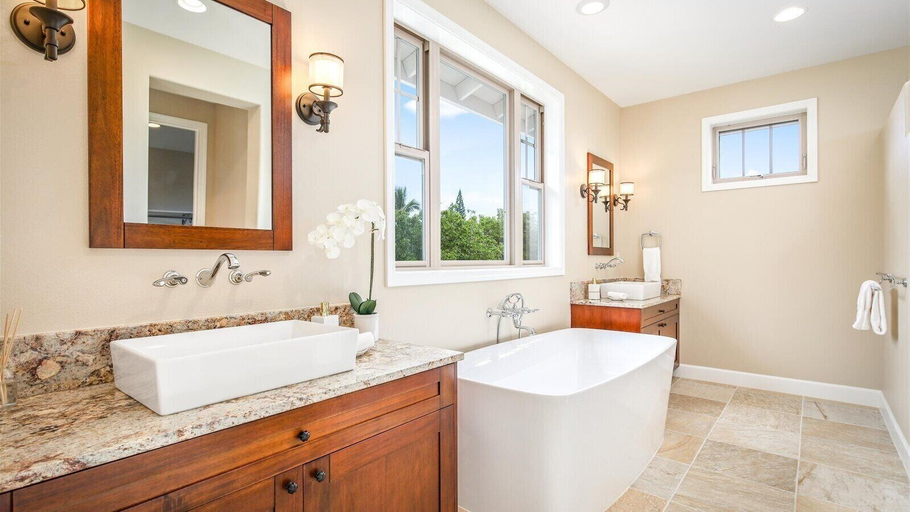 Bathroom 4, Private Covered Lanai & Pool - Central AC - Golf Fairway Views - Vrkcv, Hawaii