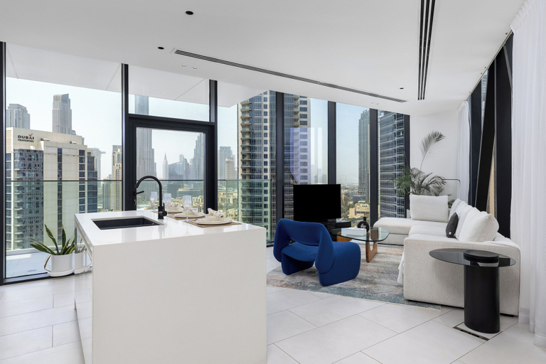 Private kitchen 4, Maison Privee - Sky-High Panoramic Apt with Iconic Burj Khalifa Views, Dubai