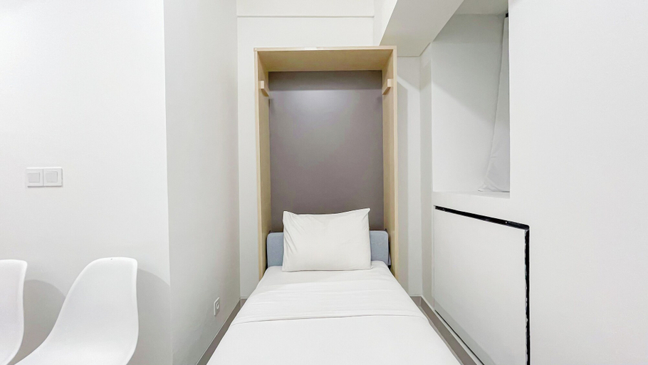Bedroom 4, Simple Look Studio (No Kitchen) At Bandaraya - Tallasa City Makassar Apartment, Makassar