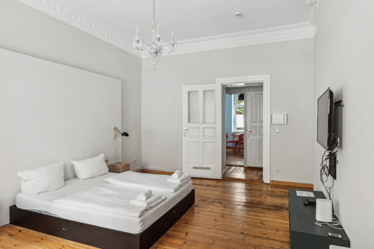 Bedroom 4, Pension 1A Apartment, Berlin