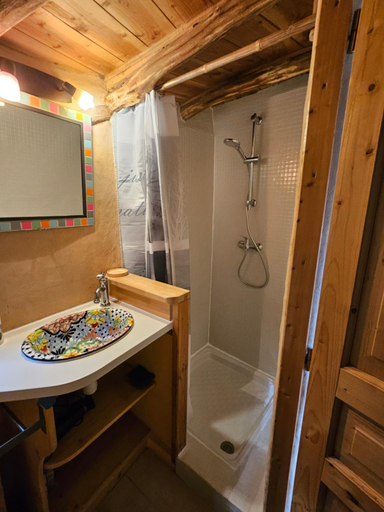 Bathroom 4, Domaine en Terre Happy, Ardèche