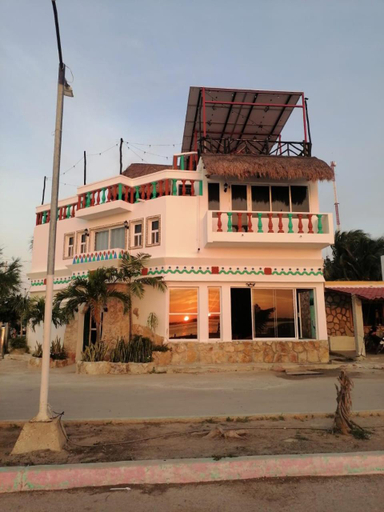 Others 2, Hotel y Restaurante Macumba, Río Lagartos