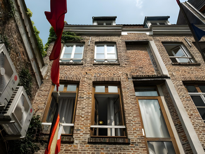 Exterior & Views 1, The People Hostel Lille, Nord