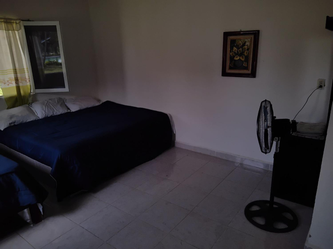 Others 4, Lodging and camping the island, Jojutla