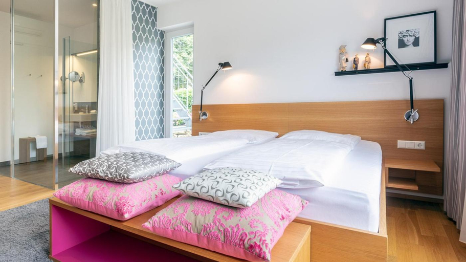 Bedroom 2, Landhotel & Restaurant Walsers, Lörrach