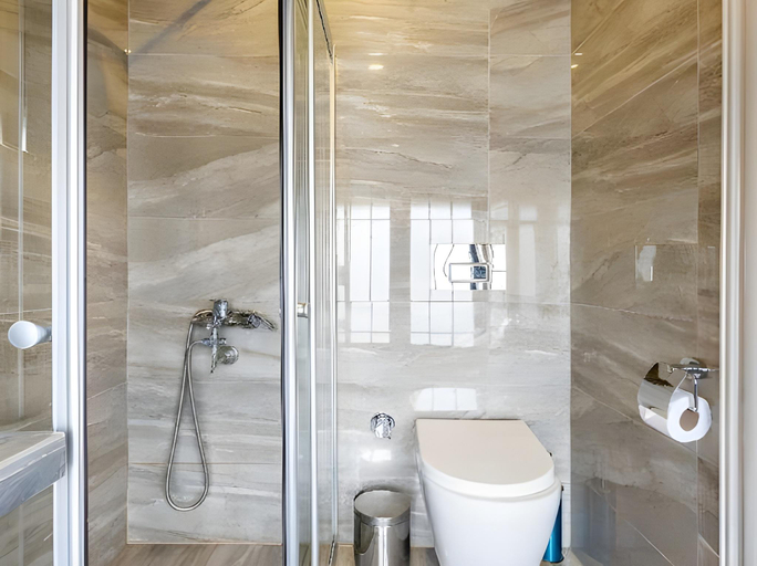 Bathroom 4, Hotel Golden Gate Topkapi, Fatih