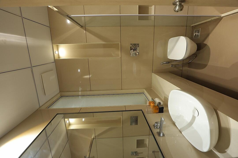 Bathroom 4, Hotel Shreeji Vatika, Airport Road, Surat